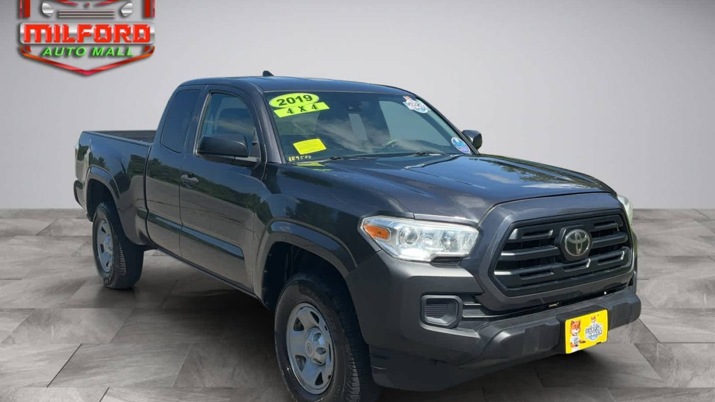 2019 Toyota Tacoma SR — Pickup Truck — 113,813 mi — Milford, MA