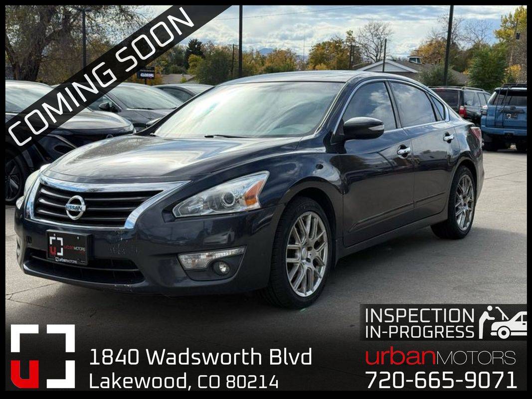 2013 Nissan Altima 3.5 SV — Sedan — 110,366 mi — Lakewood, CO