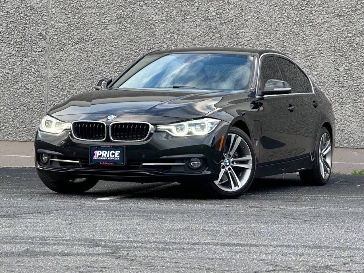 2017 BMW 3 Series 330e