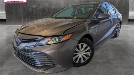 2020 Toyota Camry Hybrid LE — Sedan — 40,305 mi — Las Vegas, NV