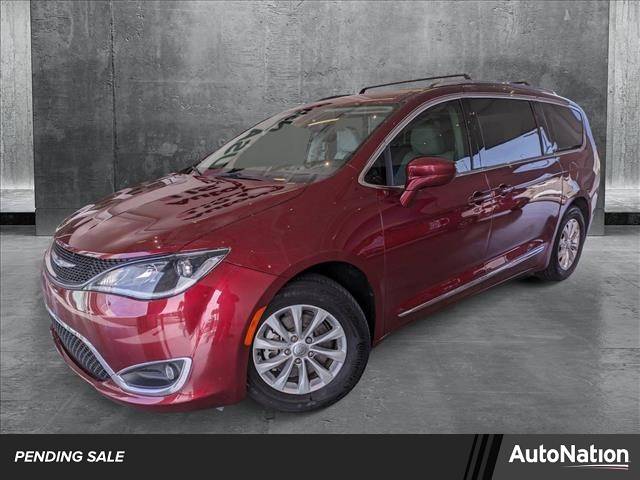2018 Chrysler Pacifica Touring L — Minivan — 105,557 mi — Las Vegas, NV