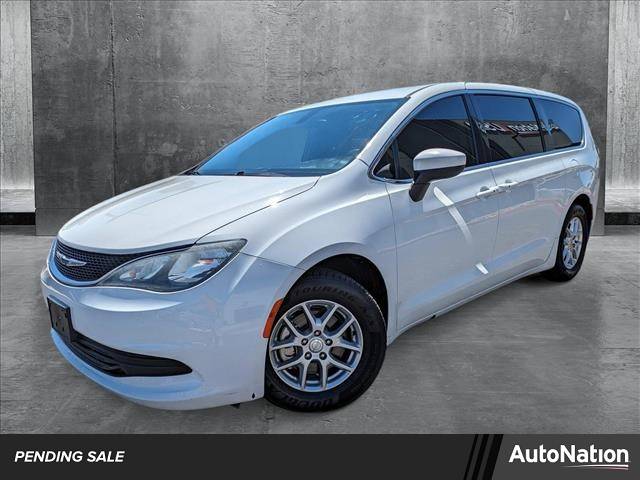 2017 Chrysler Pacifica Touring — Minivan — 125,134 mi — Las Vegas, NV