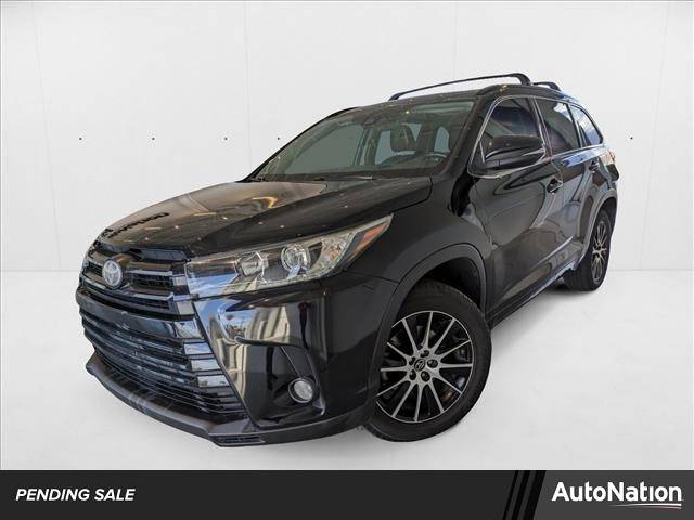 2017 Toyota Highlander SE V6 — SUV — 136,828 mi — Las Vegas, NV