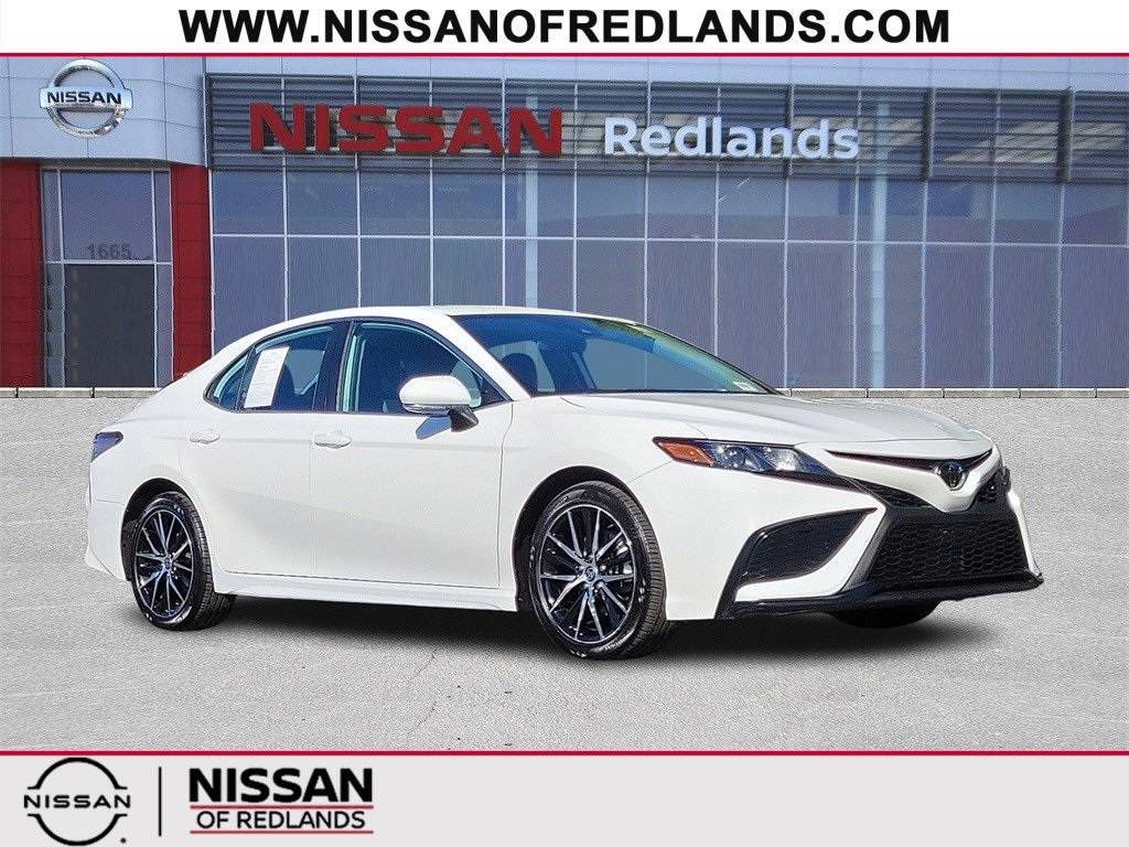 2022 Toyota Camry SE — Sedan — 55,375 mi — redlands, CA