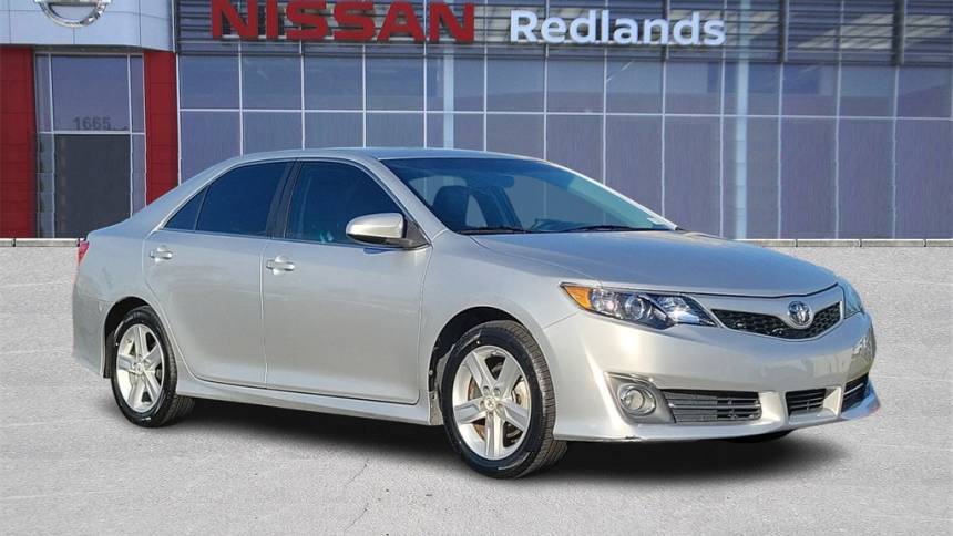 2013 Toyota Camry SE — Sedan — 116,220 mi — redlands, CA