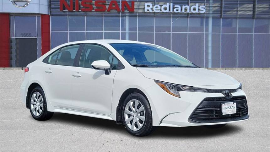 2025 Toyota Corolla LE — Sedan — 7 mi — redlands, CA