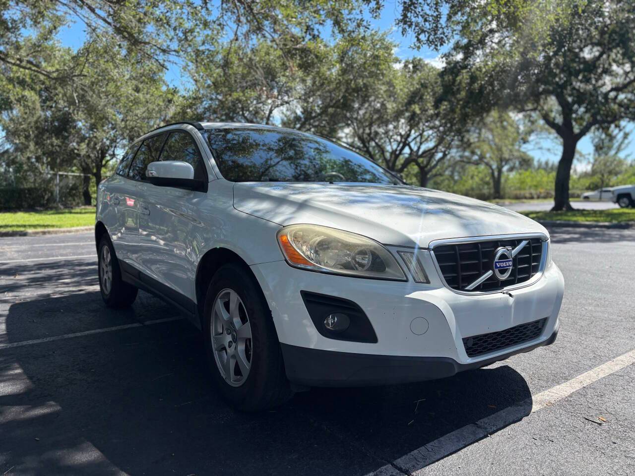 2010 Volvo XC60 3.2 — SUV — 150,889 mi — Pompano Beach, FL