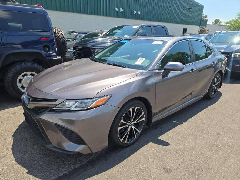 2018 Toyota Camry SE — Sedan — 69,157 mi — Woodbridge, VA