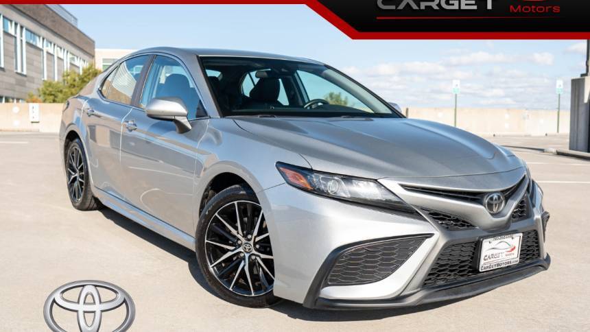 2021 Toyota Camry SE Nightshade
