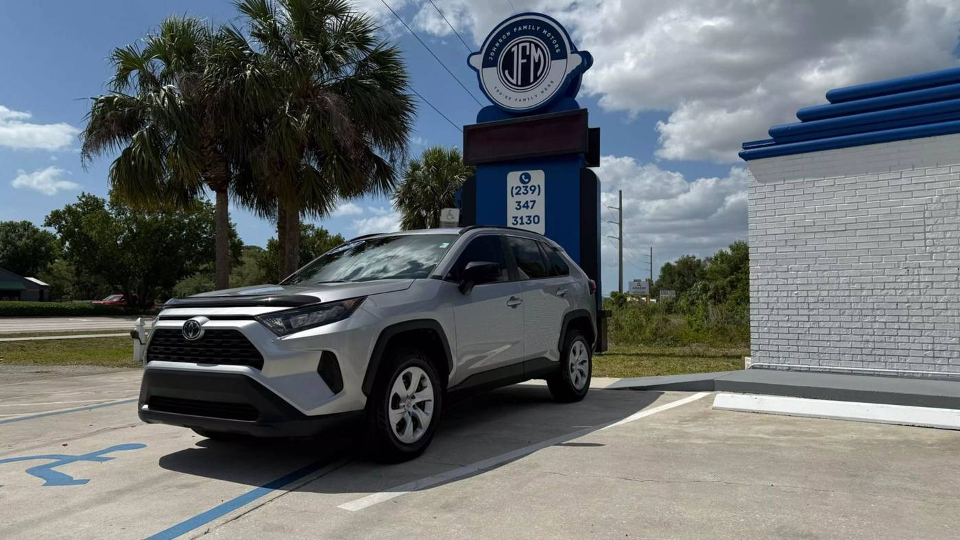 2021 Toyota RAV4 LE — SUV — 82,555 mi — North Fort Myers, FL