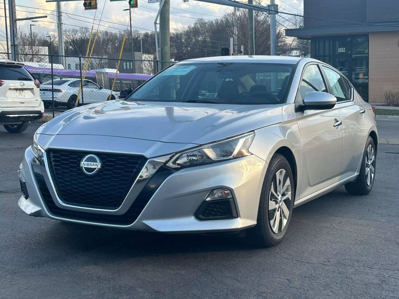 2020 Nissan Altima S — Sedan — 124,637 mi — Nashville, TN