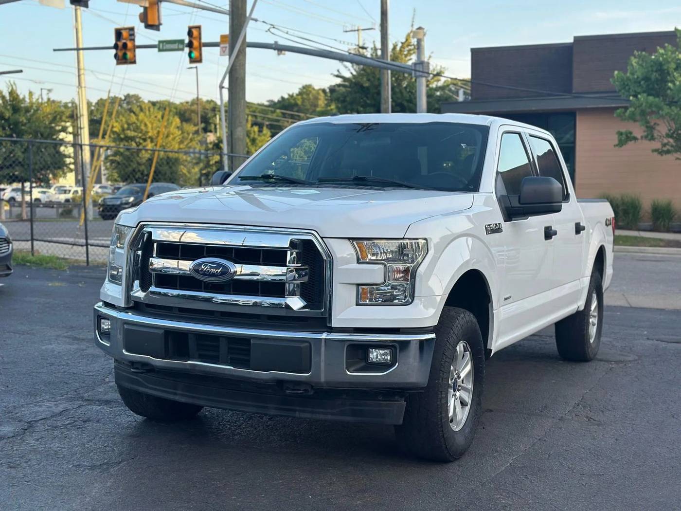 2017 Ford F-150 XLT — Pickup Truck — 171,728 mi — Nashville, TN