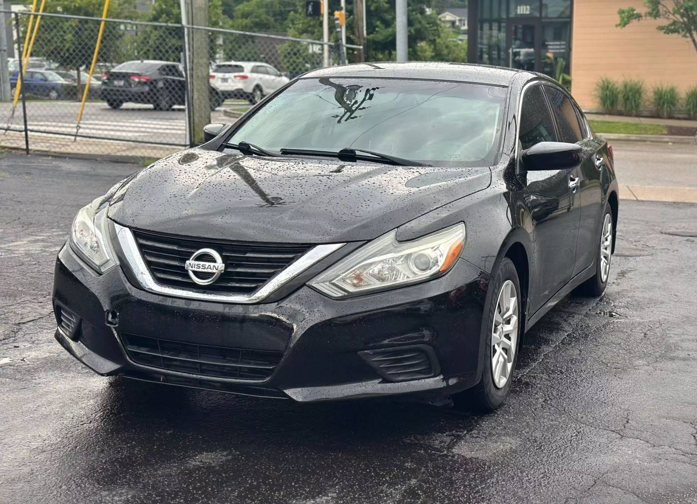 2018 Nissan Altima 2.5 S — Sedan — 131,952 mi — Nashville, TN