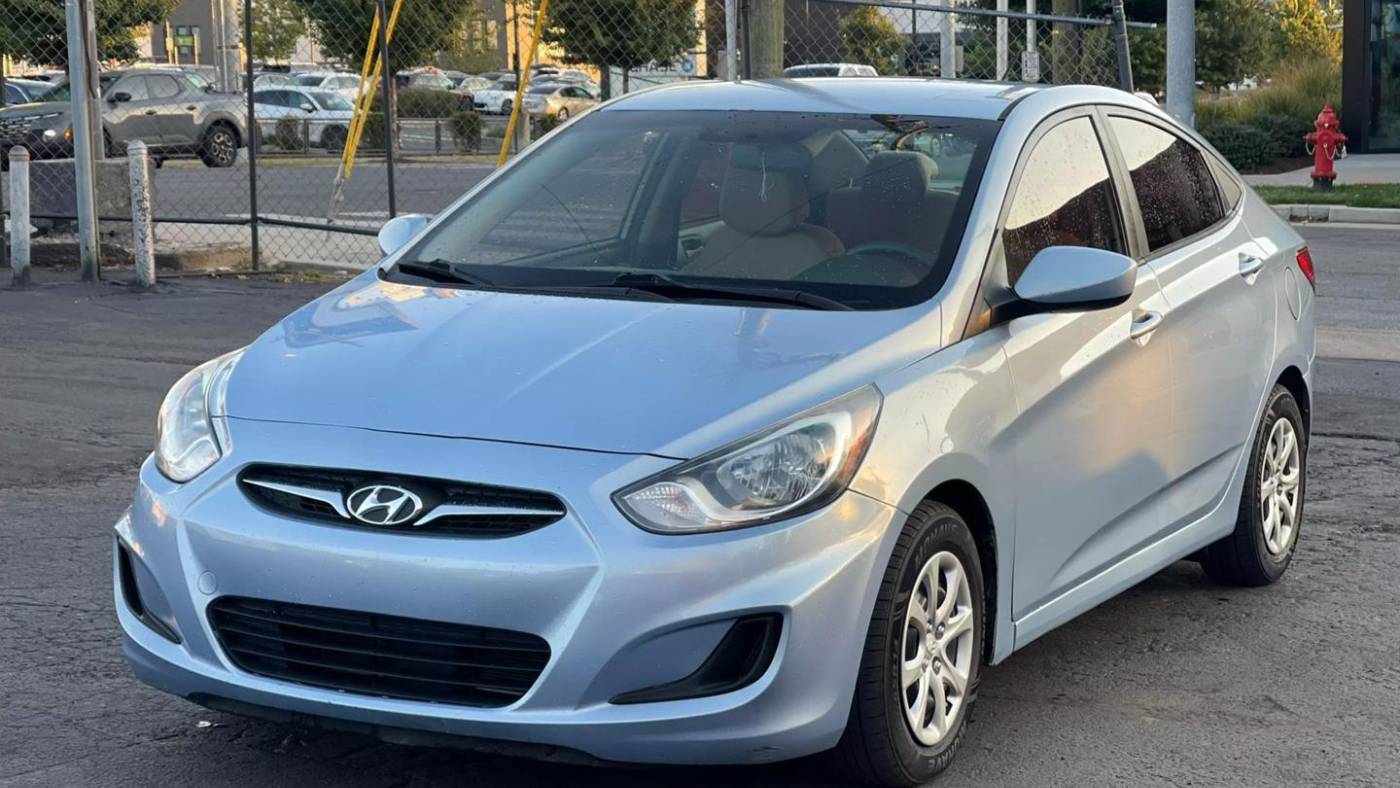 2014 Hyundai Accent GLS — Sedan — 140,052 mi — Nashville, TN