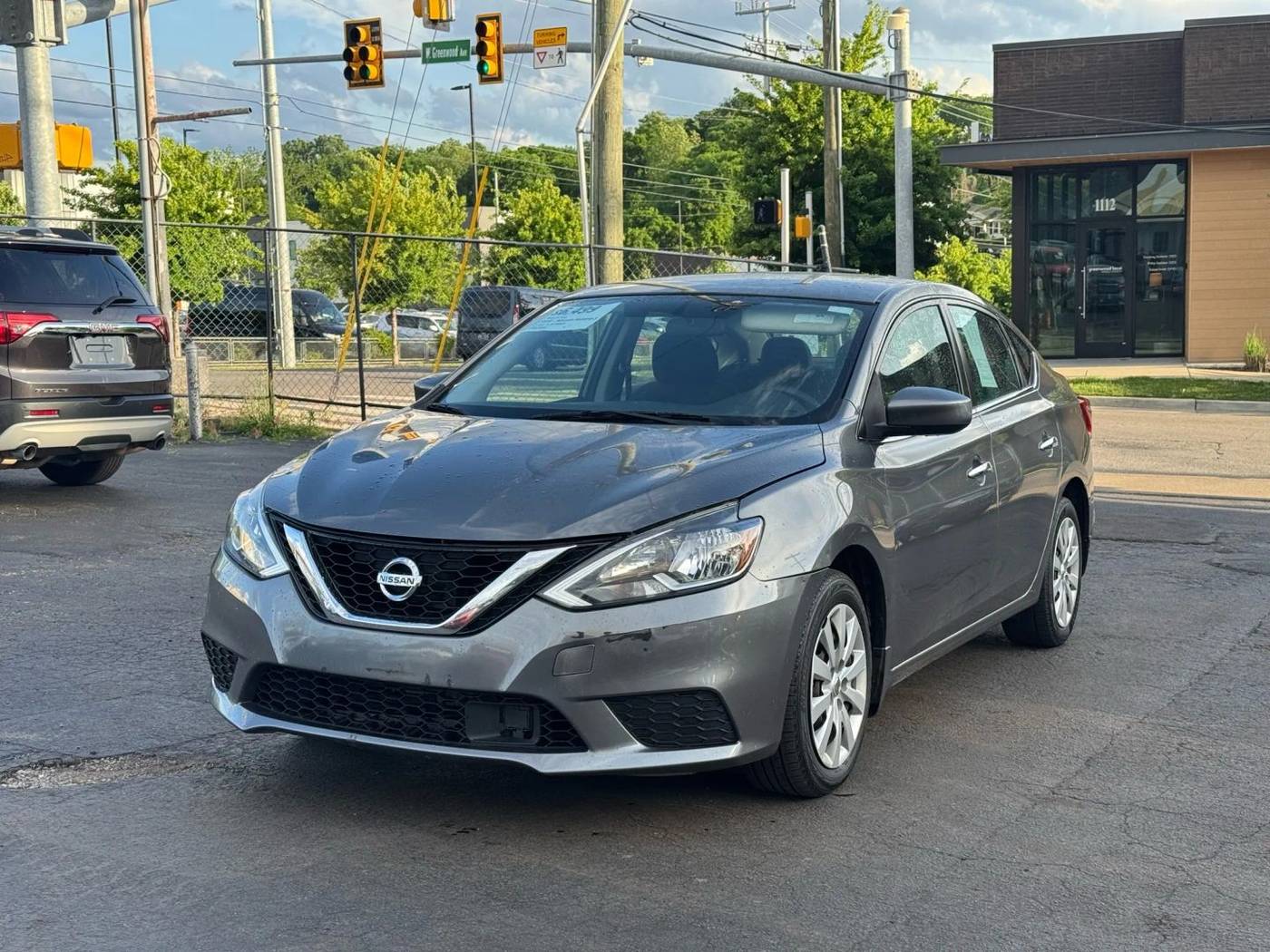 2018 Nissan Sentra S — Sedan — 143,416 mi — Nashville, TN