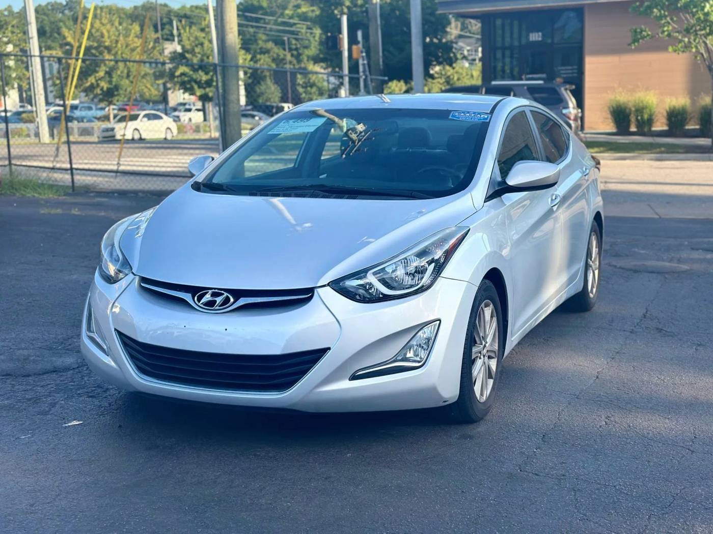 2015 Hyundai Elantra SE — Sedan — 95,390 mi — Nashville, TN