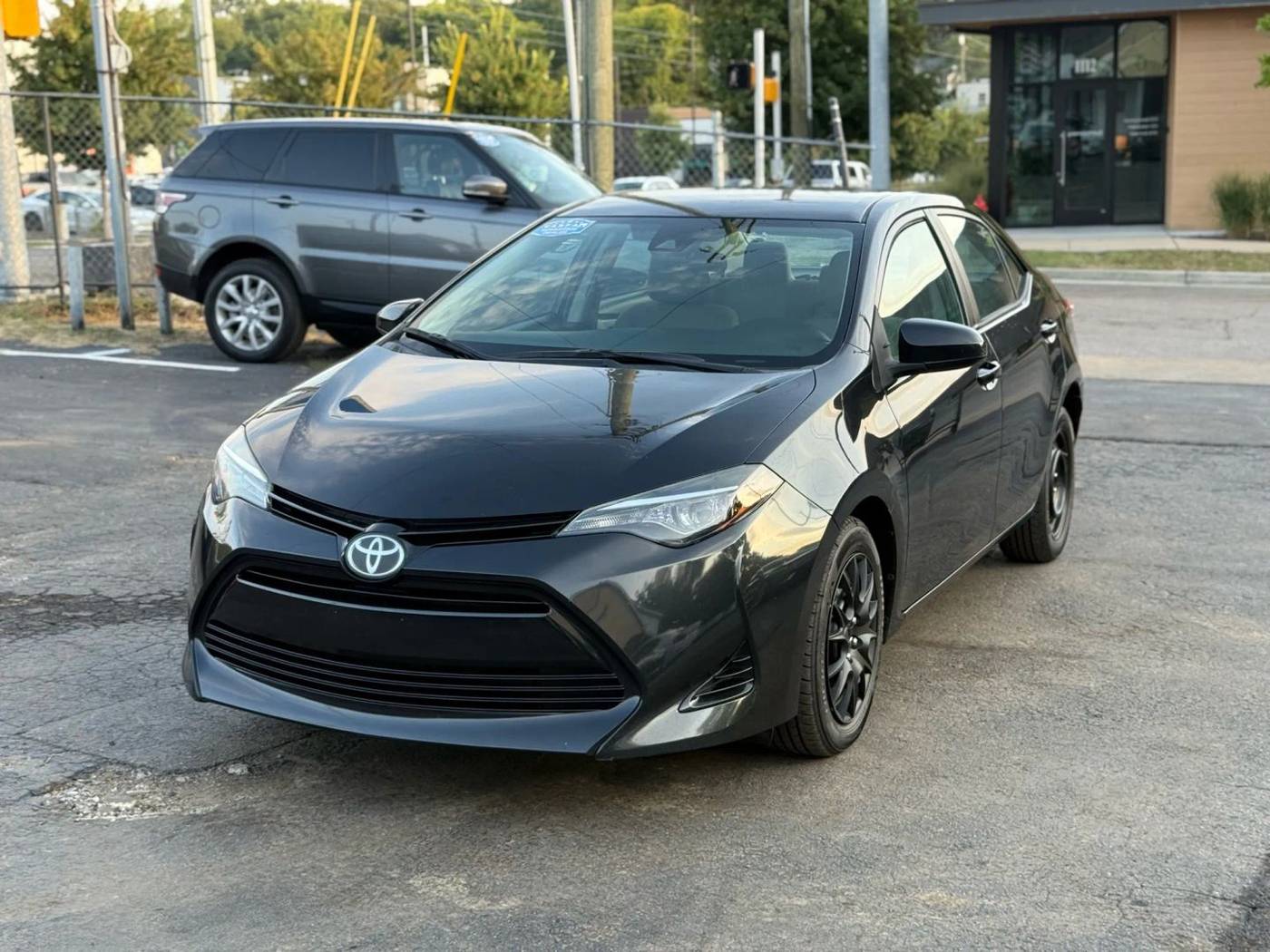 2017 Toyota Corolla SE — Sedan — 110,667 mi — Nashville, TN