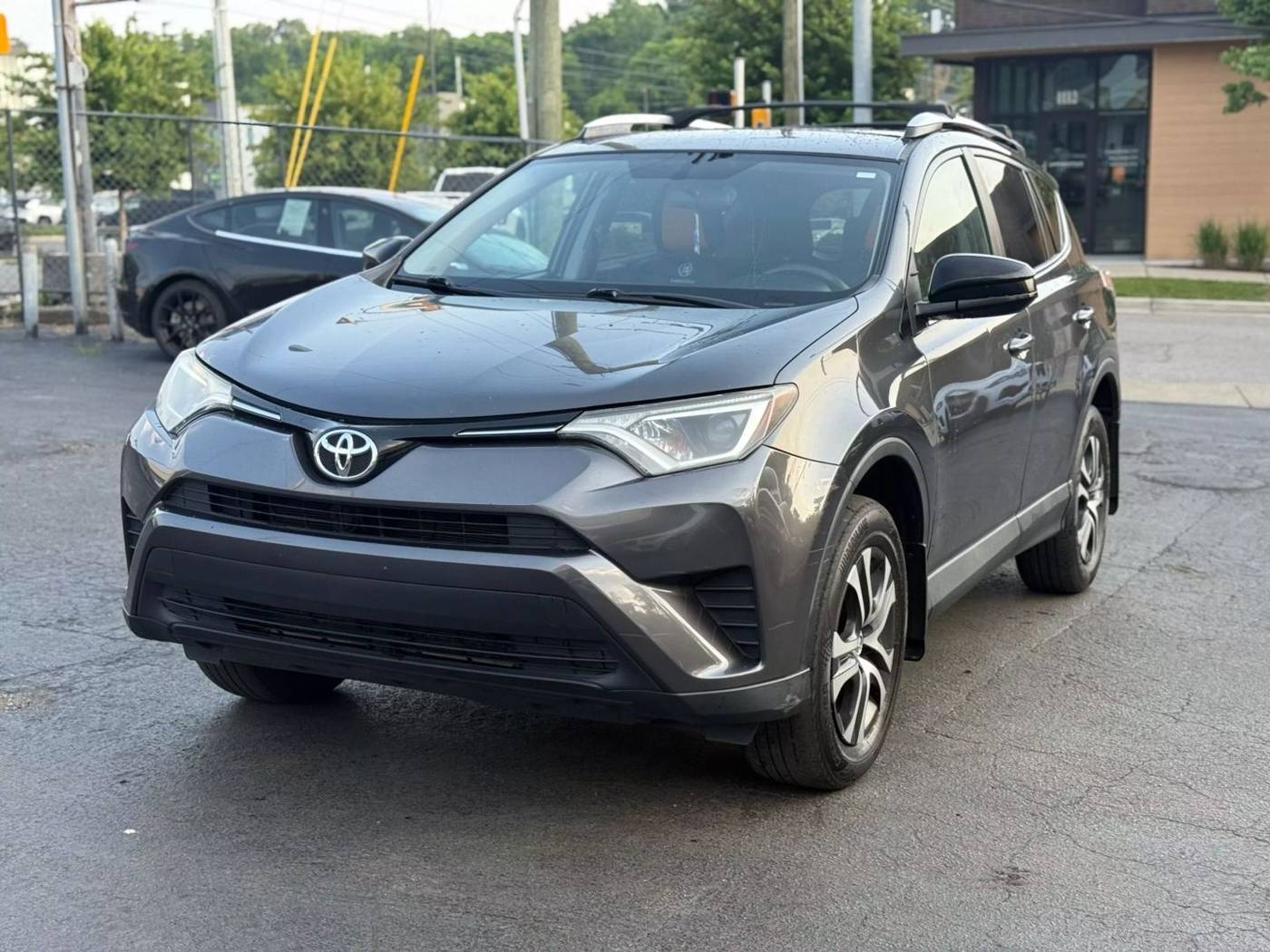 2016 Toyota RAV4 LE — SUV — 188,150 mi — Nashville, TN