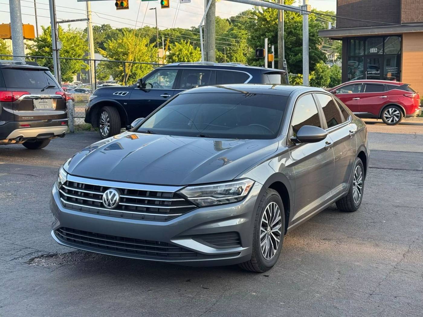 2019 Volkswagen Jetta SE — Sedan — 85,073 mi — Nashville, TN