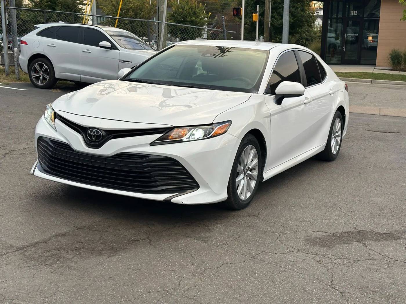 2019 Toyota Camry LE — Sedan — 124,470 mi — Nashville, TN
