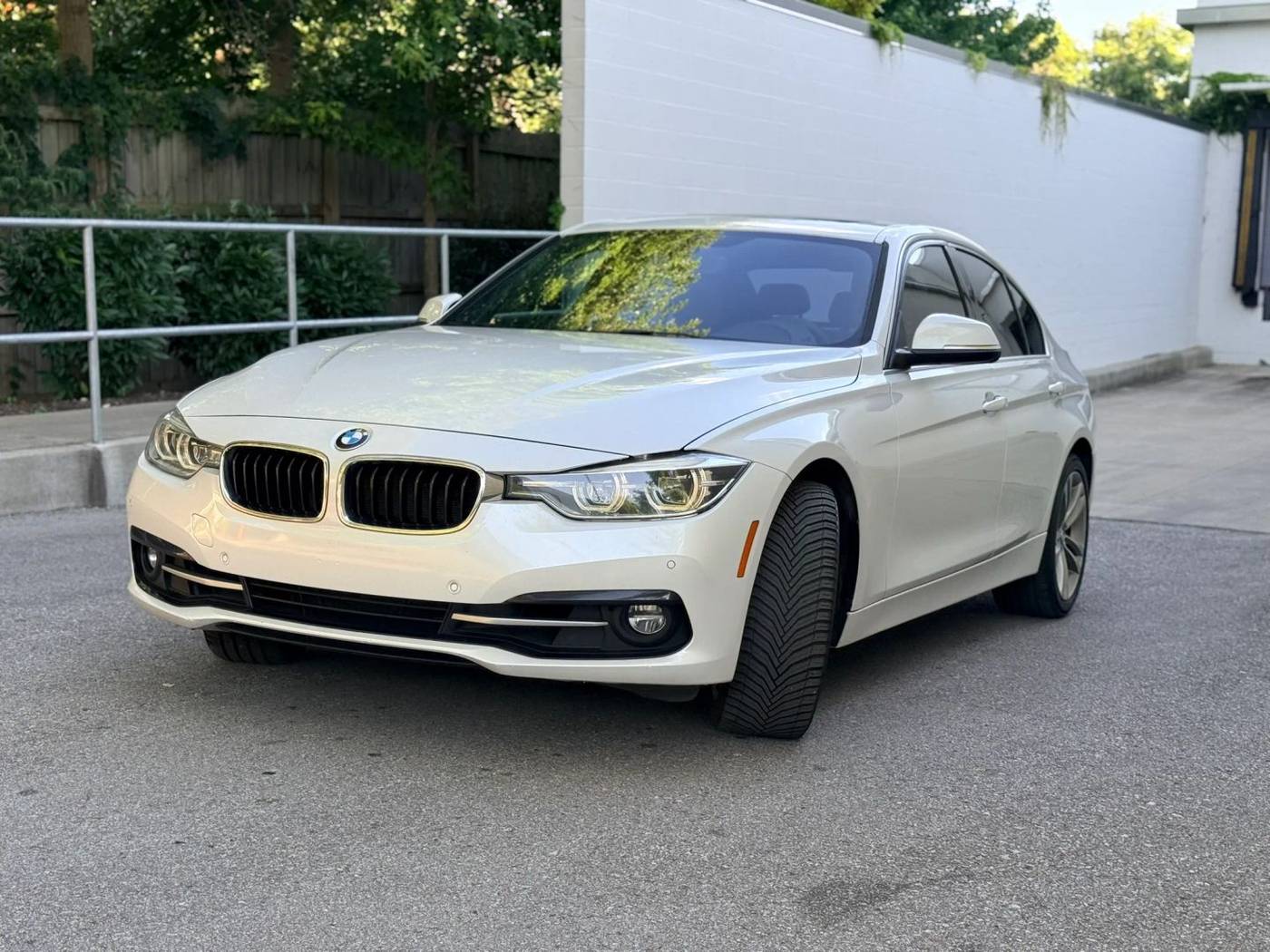 2017 BMW 3 Series 330i