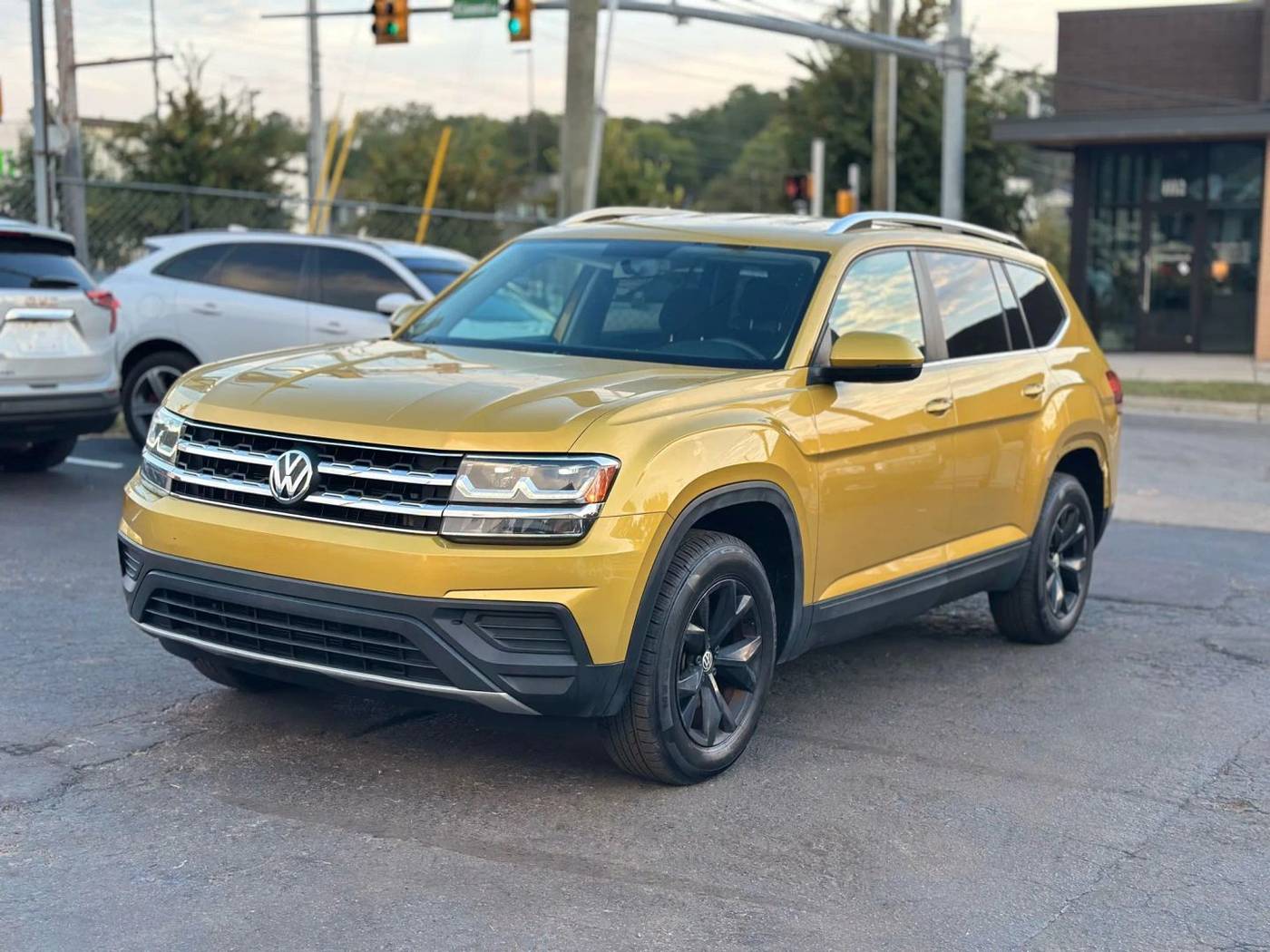 2018 Volkswagen Atlas S — SUV — 119,903 mi — Nashville, TN