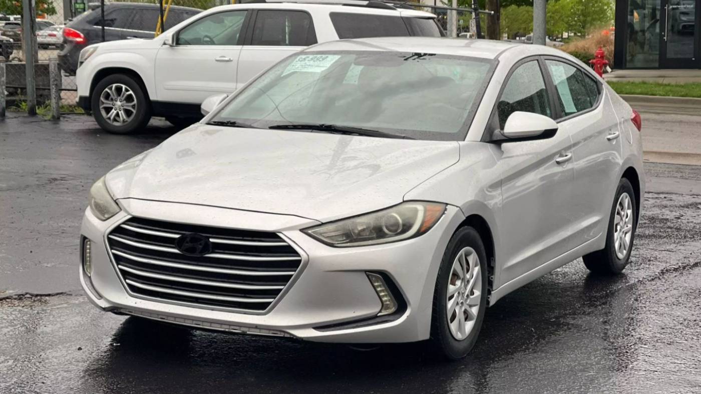2018 Hyundai Elantra SE