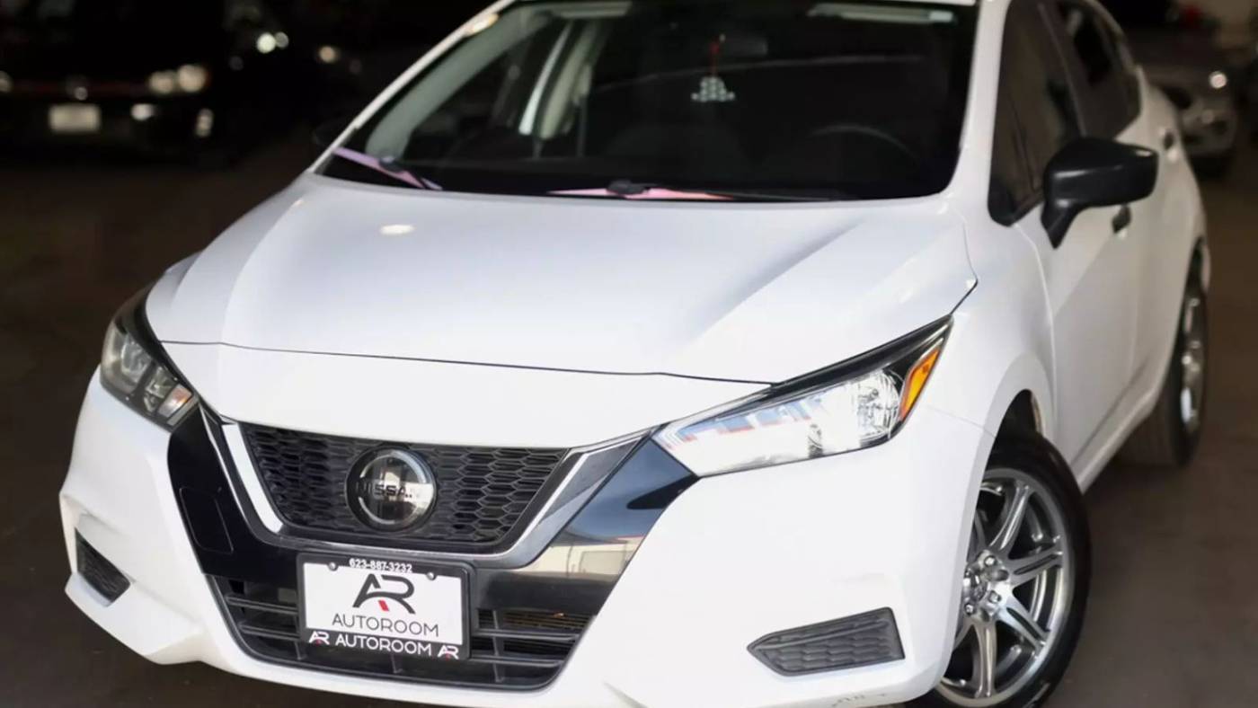 2020 Nissan Versa S — Sedan — 77,632 mi — Phoenix, AZ