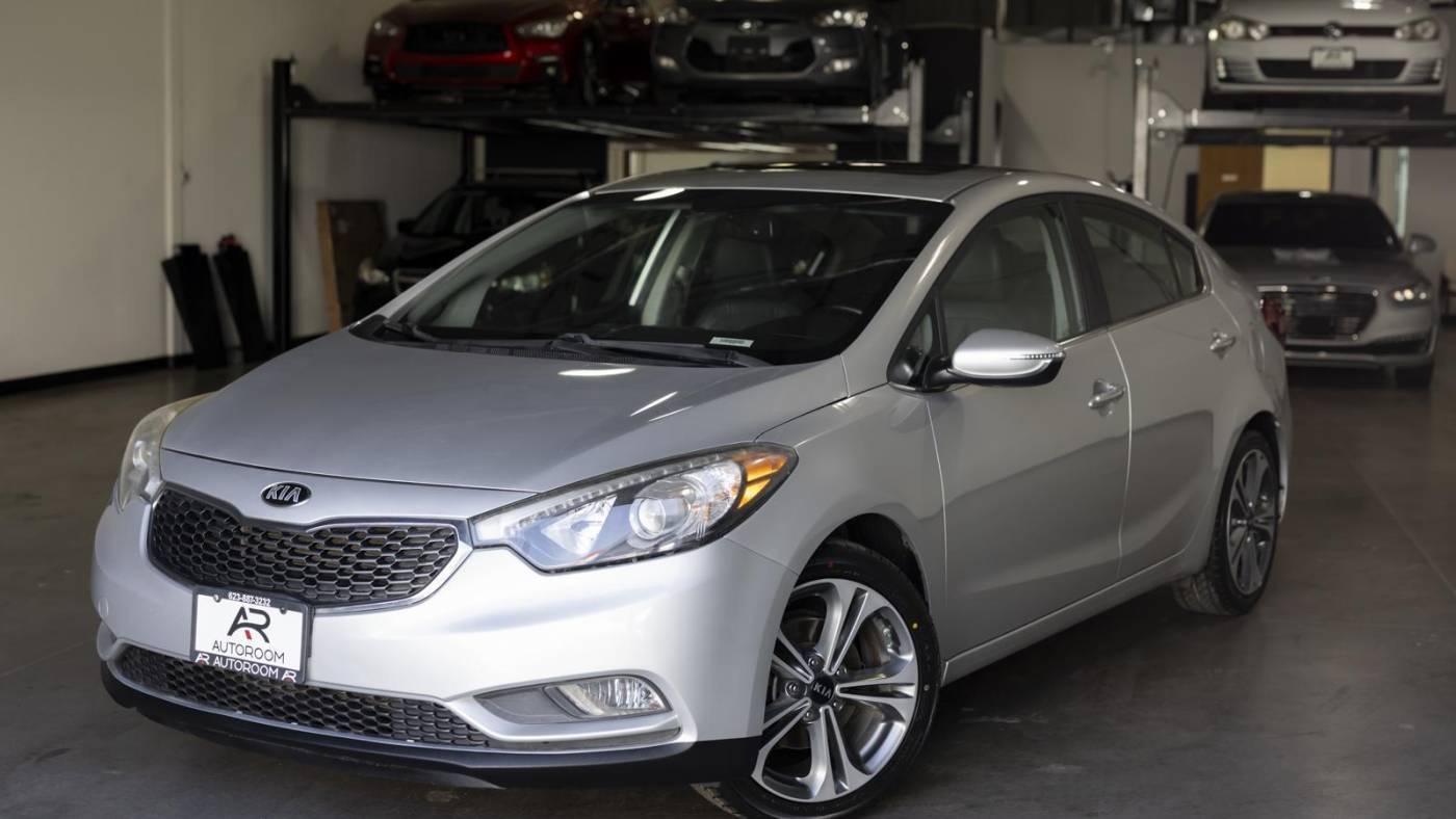 2016 Kia Forte EX — Sedan — 131,404 mi — Phoenix, AZ