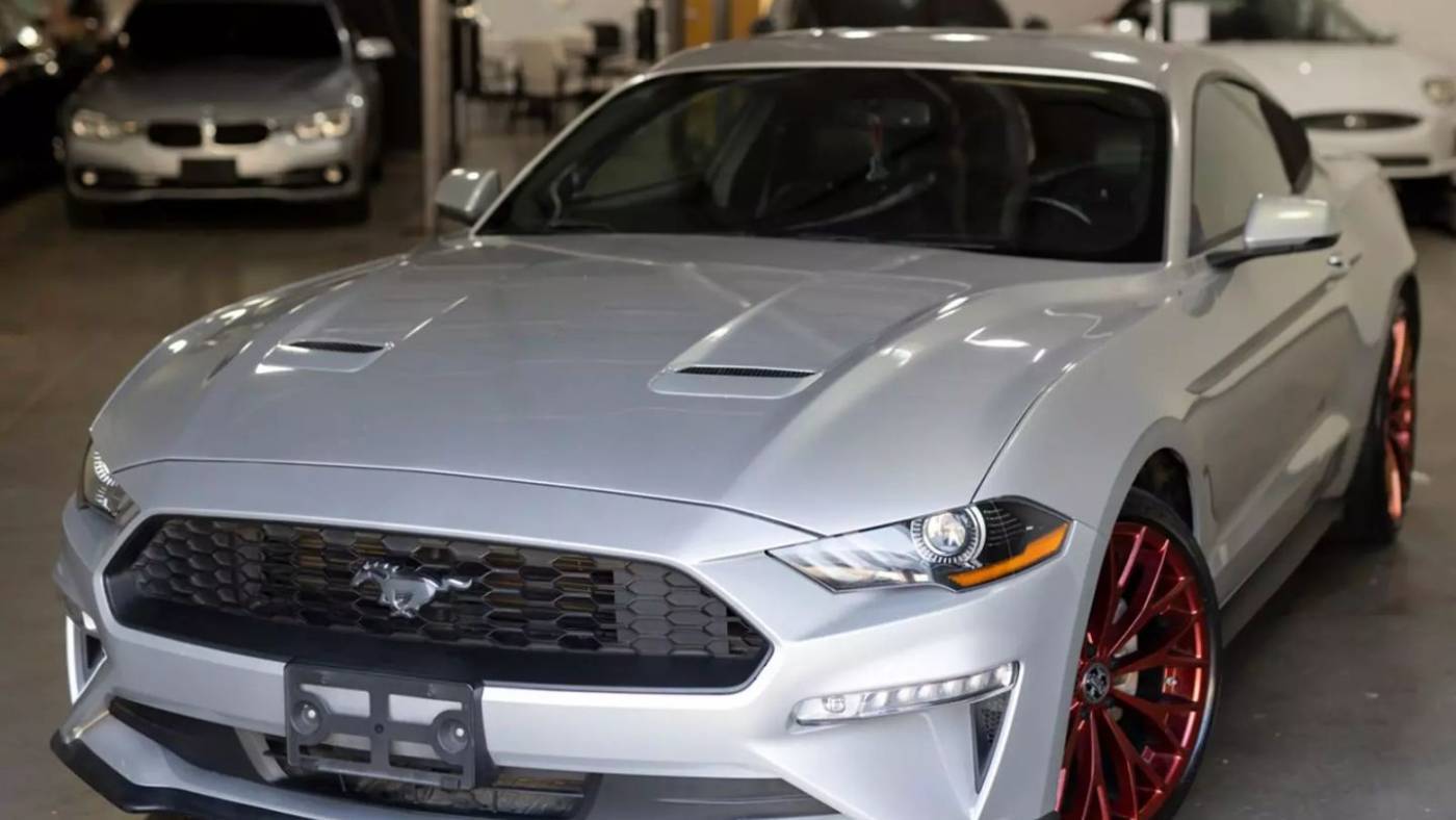 2019 Ford Mustang EcoBoost Premium — Coupe — 51,970 mi — Phoenix, AZ