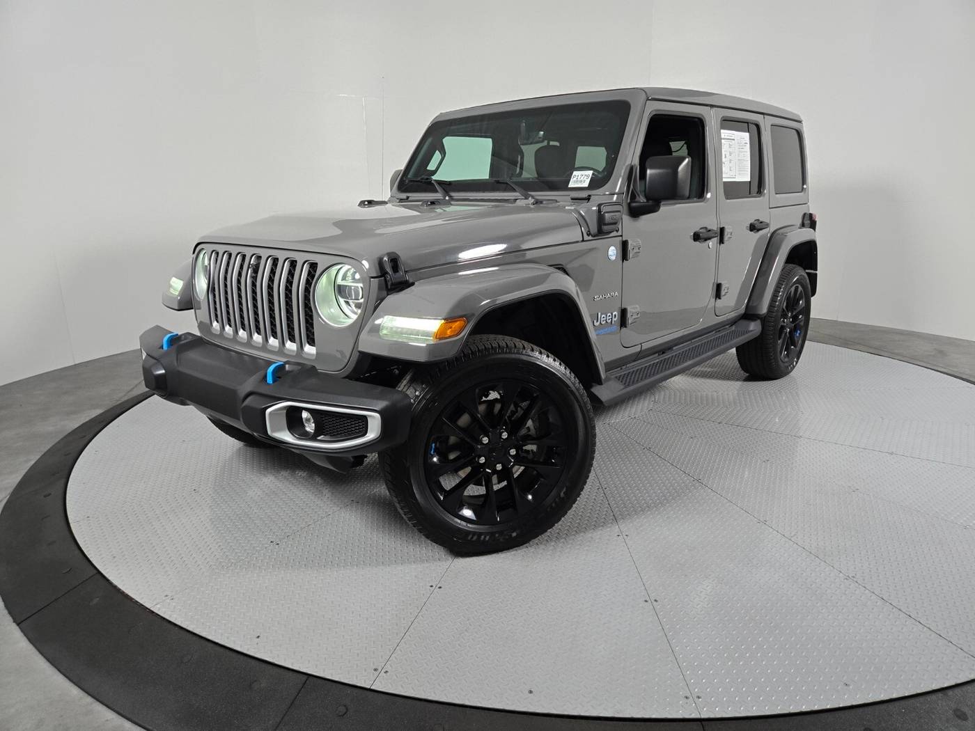 2022 Jeep Wrangler Sahara 4xe — SUV — 18,342 mi — Henderson, NV