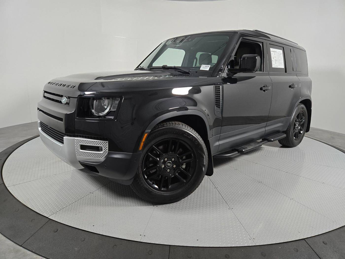 2025 Land Rover Defender S
