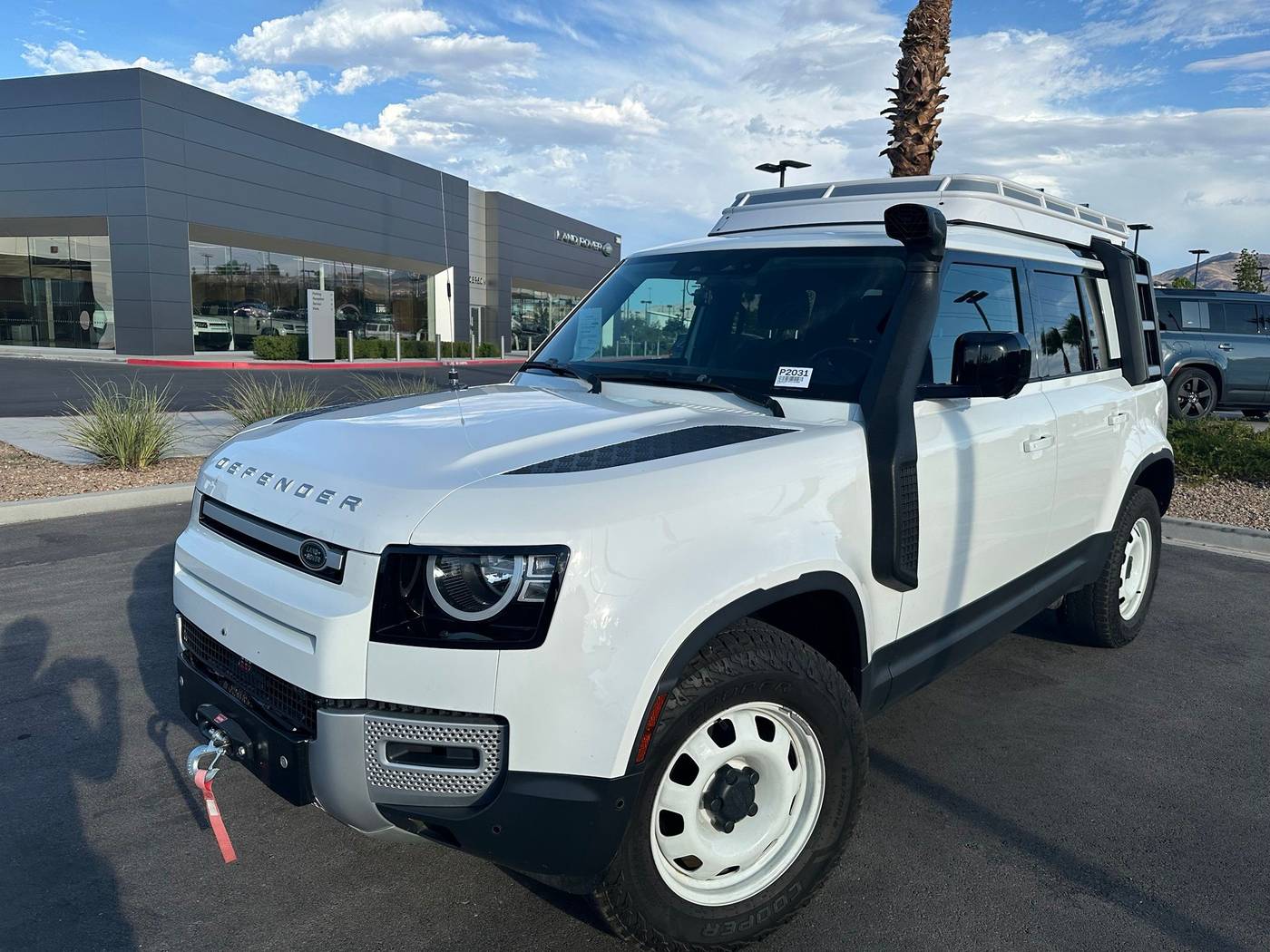 2023 Land Rover Defender Standard