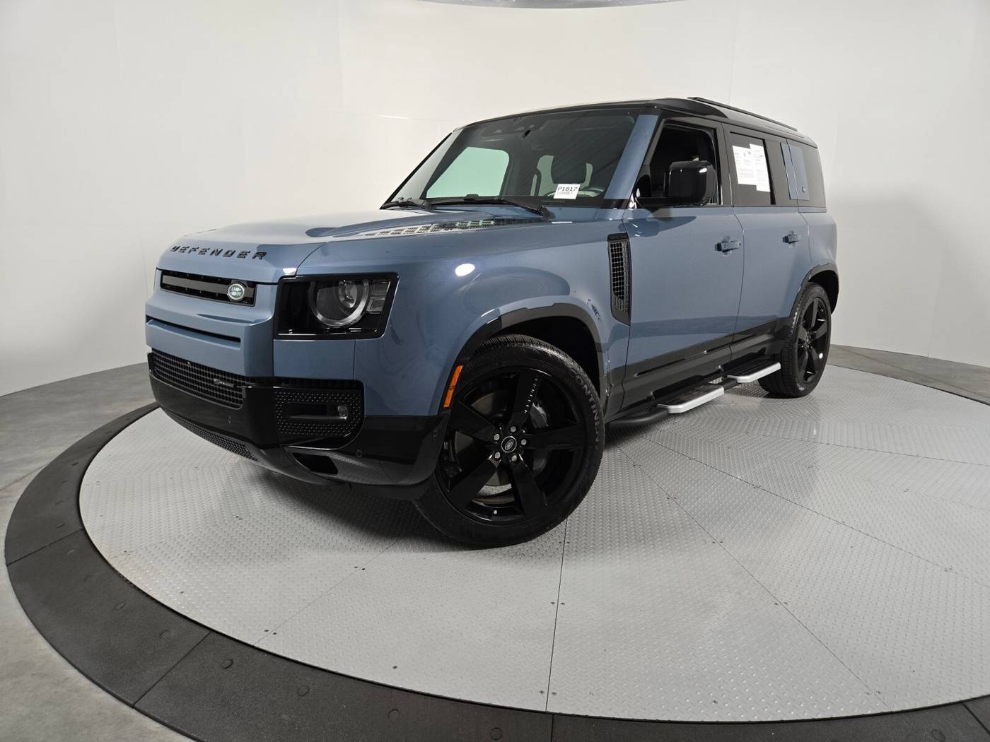2023 Land Rover Defender X-Dynamic SE — SUV — 7,986 mi — Henderson, NV