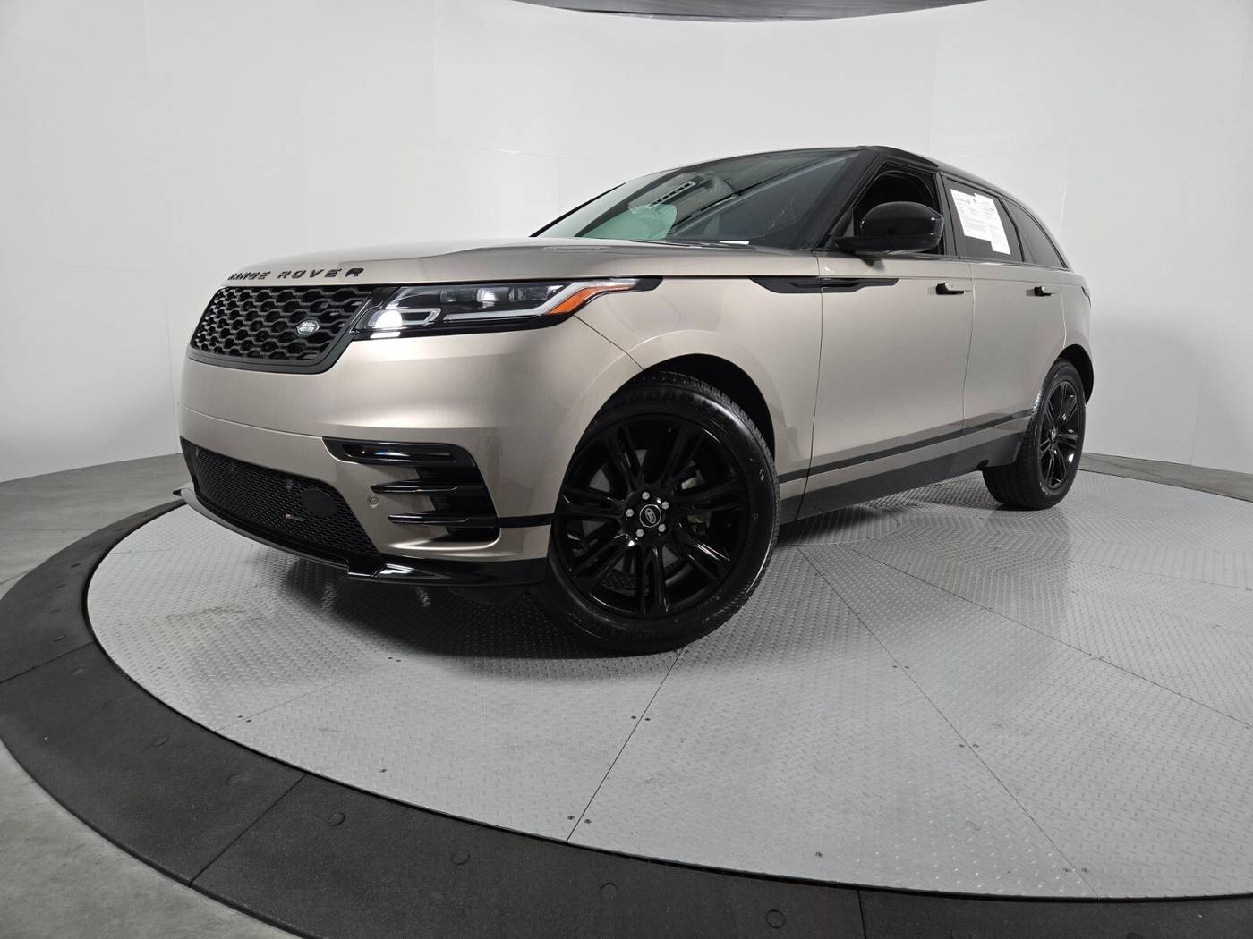 2022 Land Rover Range Rover Velar R-Dynamic S — SUV — 28,356 mi — Henderson, NV
