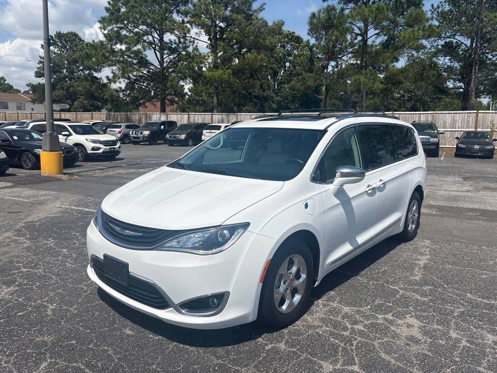 2018 Chrysler Pacifica Hybrid Limited — Minivan — 84,023 mi — North Charleston, SC