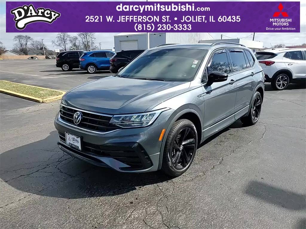 2023 Volkswagen Tiguan SE R-Line Black — SUV — 16,439 mi — Joliet, IL