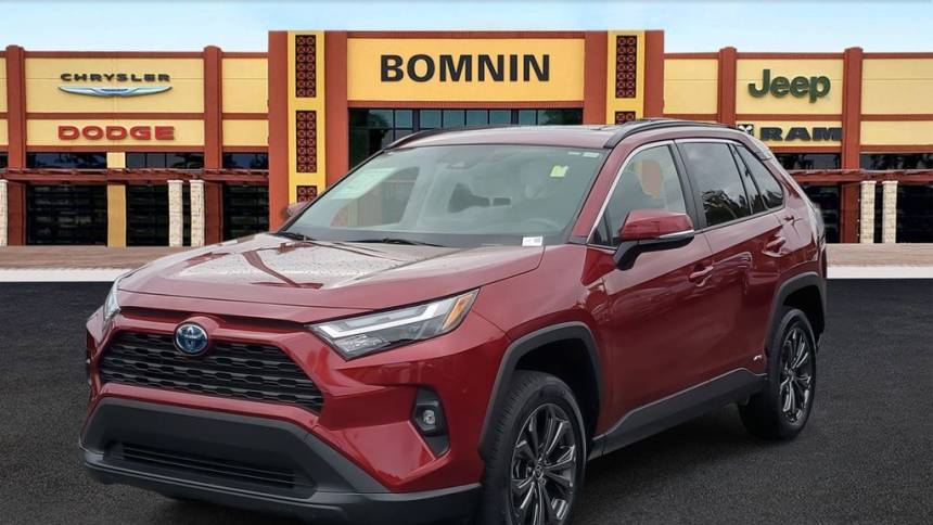 2023 Toyota RAV4 Hybrid XLE Premium — SUV — 16,696 mi — Doral, FL