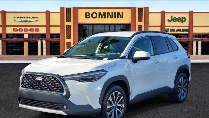 2022 Toyota Corolla Cross XLE — SUV — 32,561 mi — Doral, FL