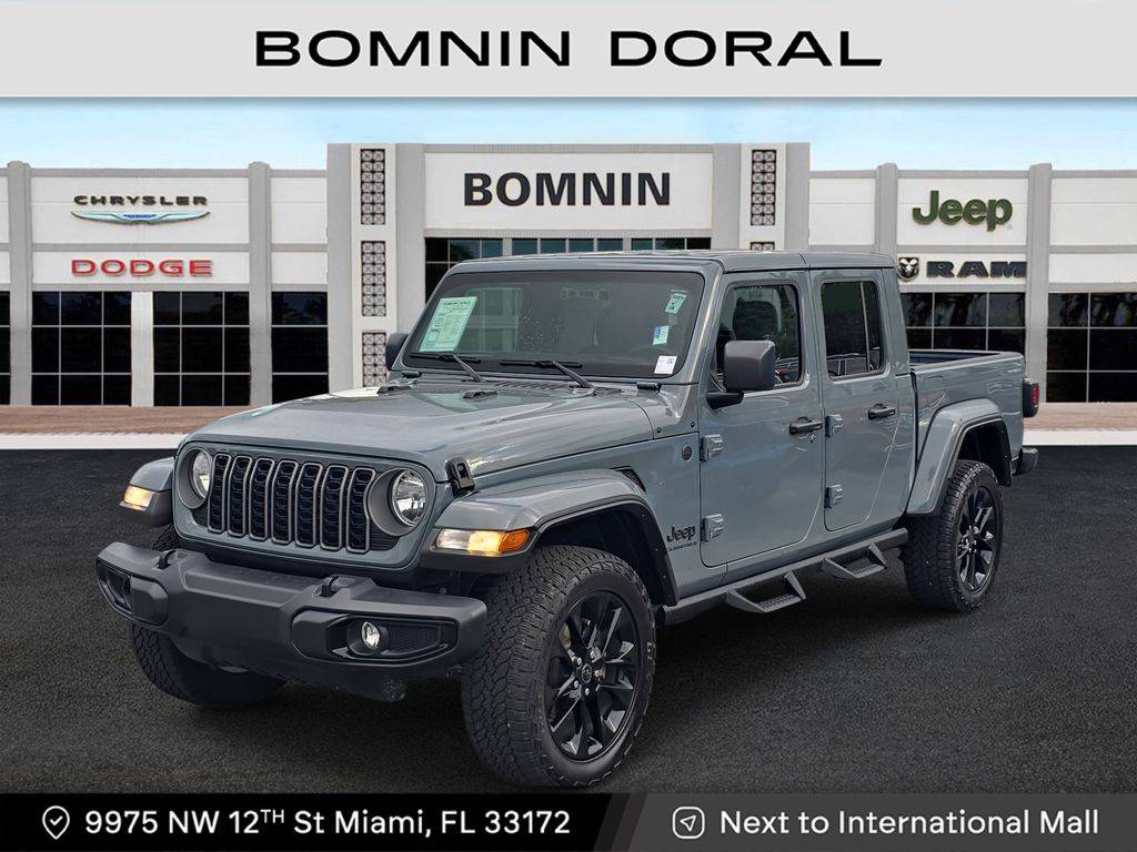 2025 Jeep Gladiator Nighthawk — Pickup Truck — 17,380 mi — Doral, FL