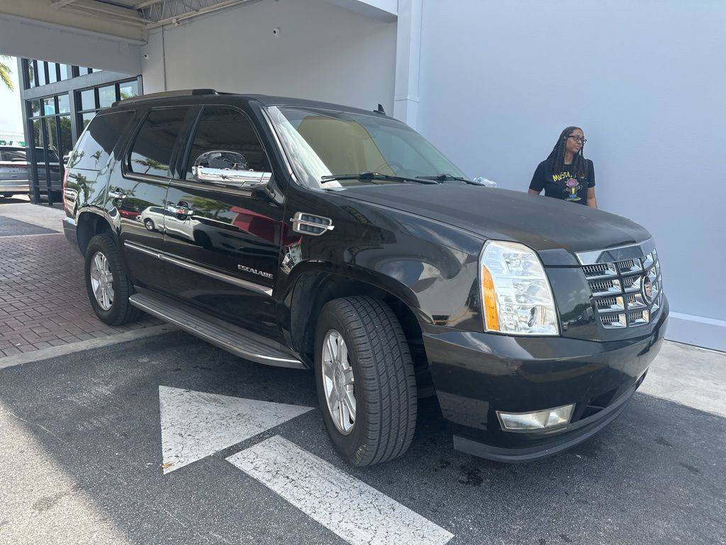 2014 Cadillac Escalade Standard — SUV — 125,740 mi — Doral, FL
