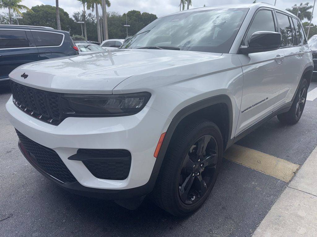 2023 Jeep Grand Cherokee Altitude — SUV — 16,341 mi — Doral, FL