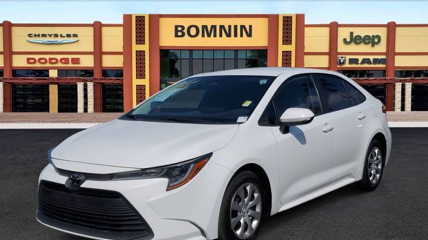 2024 Toyota Corolla LE — Sedan — 8,552 mi — Doral, FL