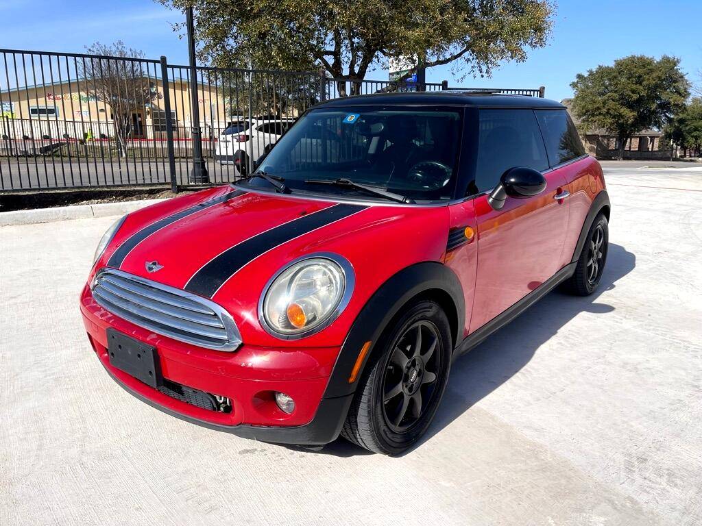 2010 MINI Cooper Cooper — Hatchback — 111,435 mi — Live Oak, TX