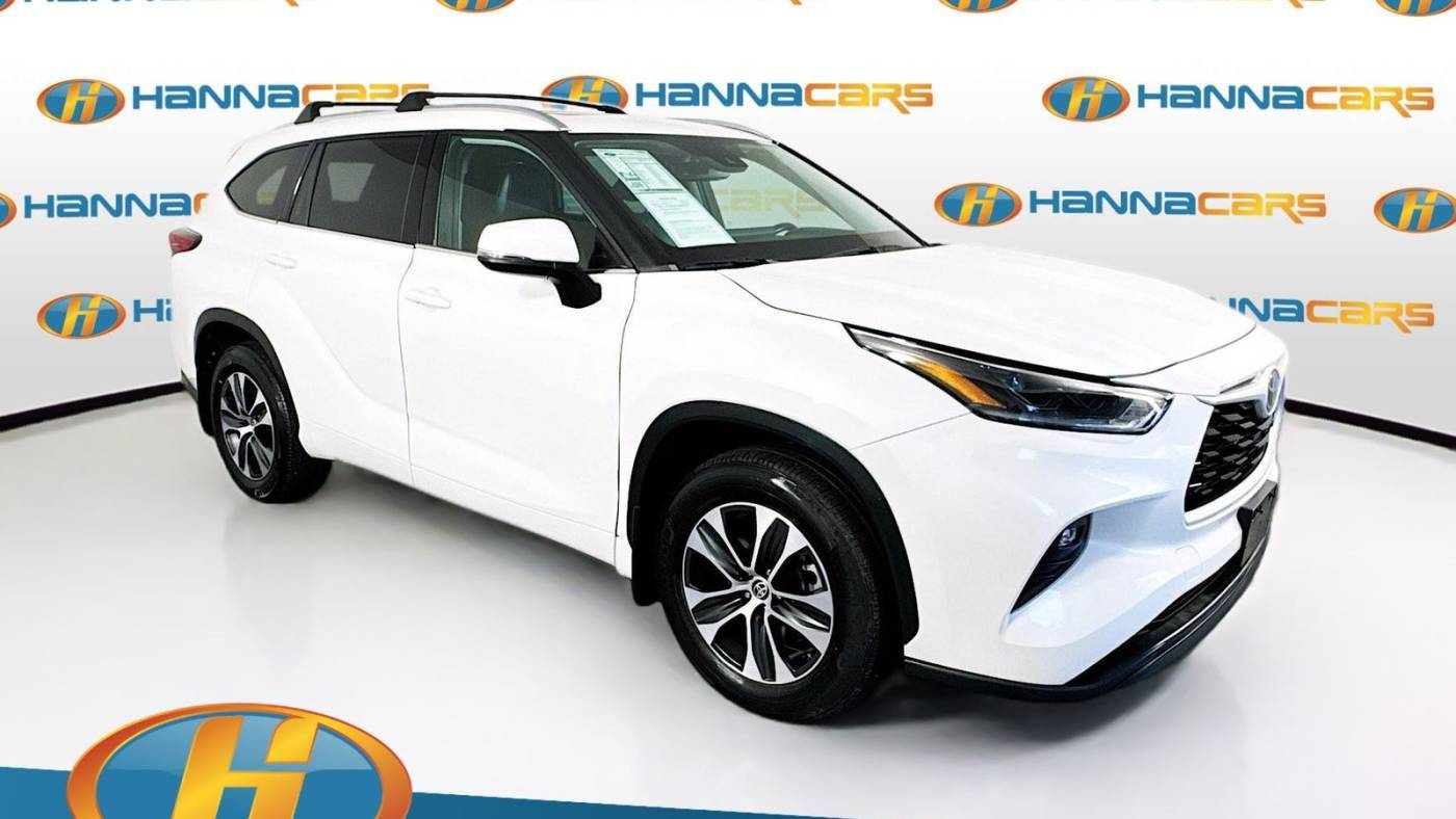 2021 Toyota Highlander XLE — SUV — 25,528 mi — Bradenton, FL