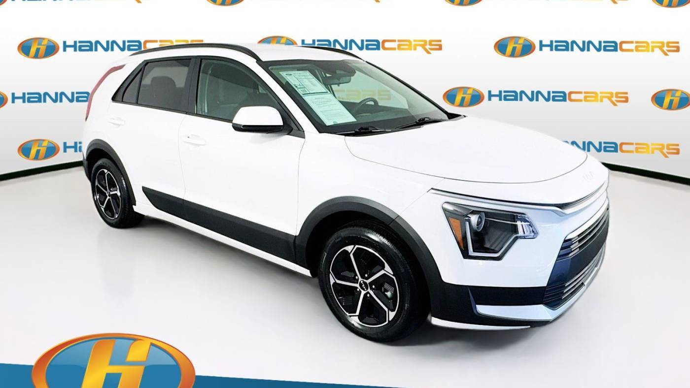 2025 Kia Niro Hybrid LX — SUV — 5,772 mi — Bradenton, FL