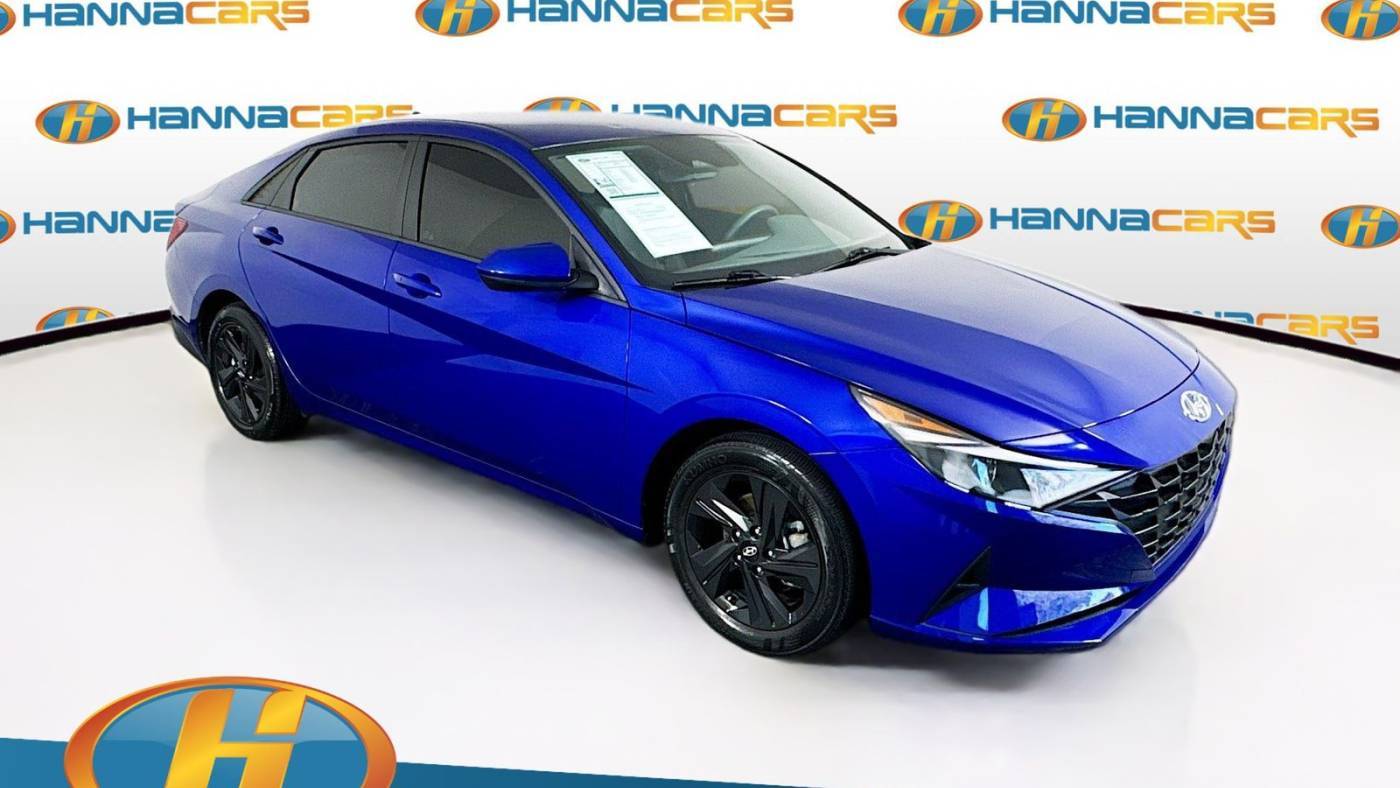 2022 Hyundai Elantra SEL — Sedan — 23,849 mi — Bradenton, FL