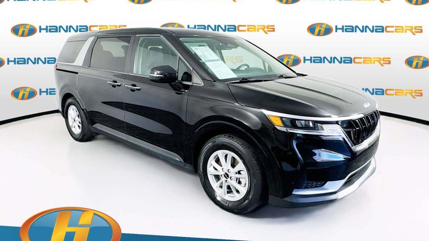 2023 Kia Carnival LXS — Minivan — 36,979 mi — Bradenton, FL