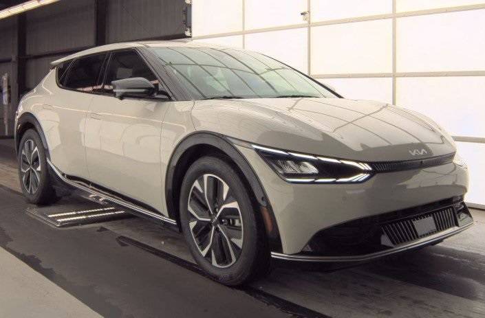 2024 Kia EV6 Wind — SUV — 16,172 mi — Chevy Chase, MD