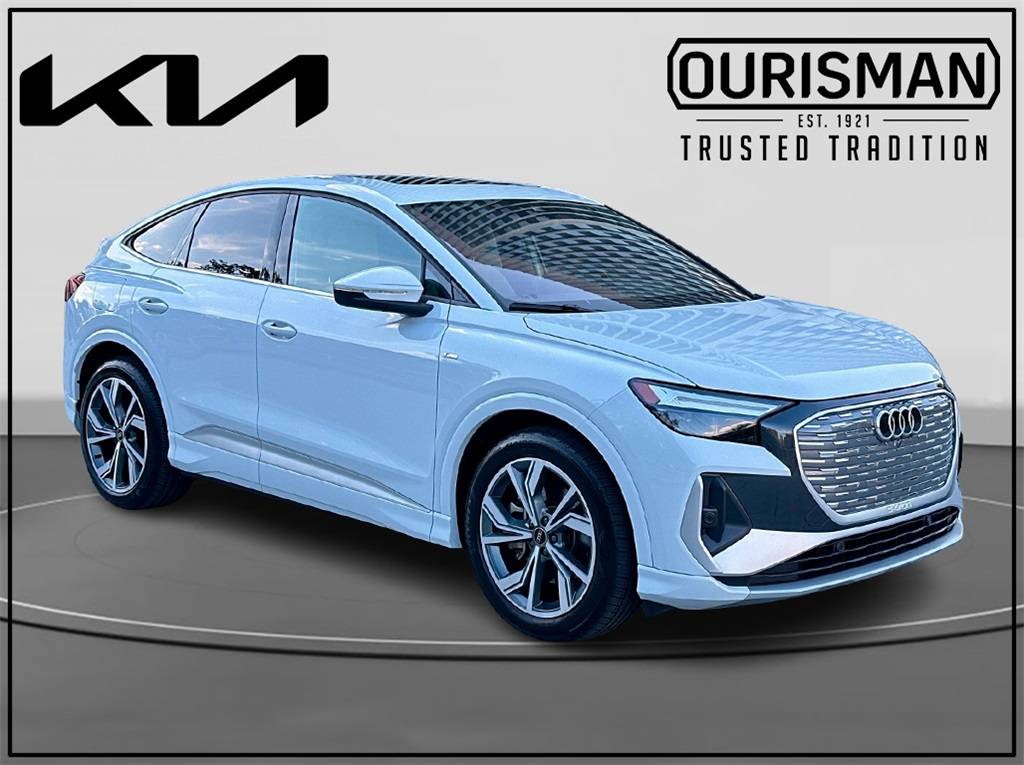 2025 Audi Q4 e-tron Premium — SUV — 6,350 mi — Chevy Chase, MD